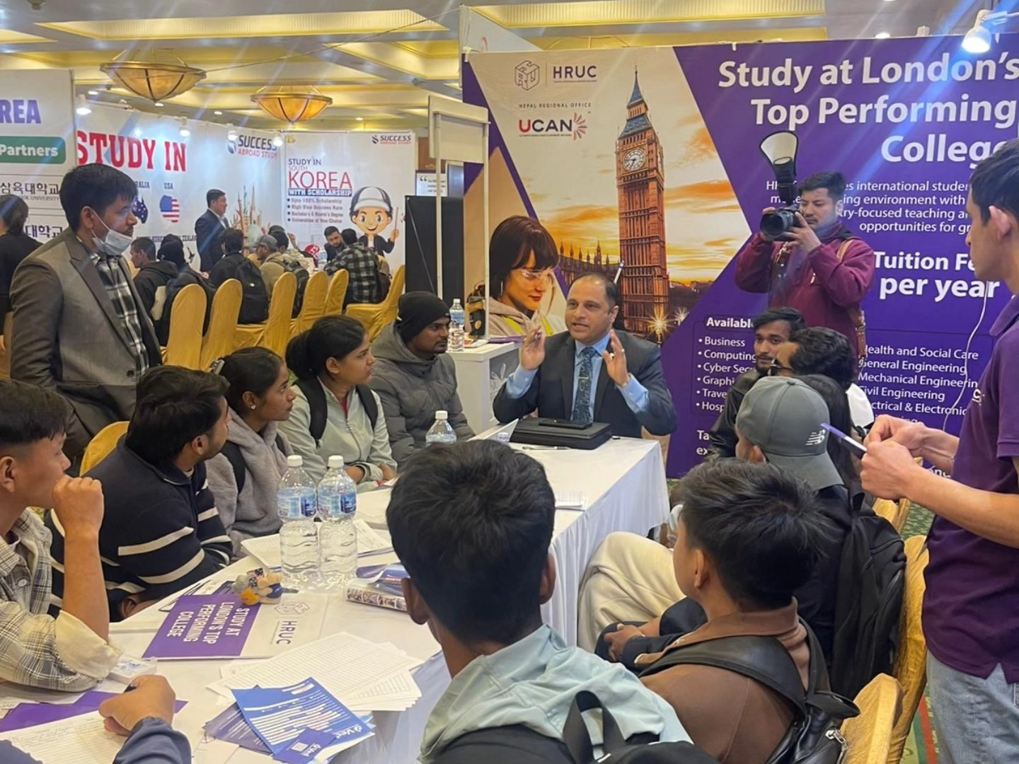 विदेश अध्ययनको तयारीदेखि गन्तव्यसम्मको साथ : UCAN